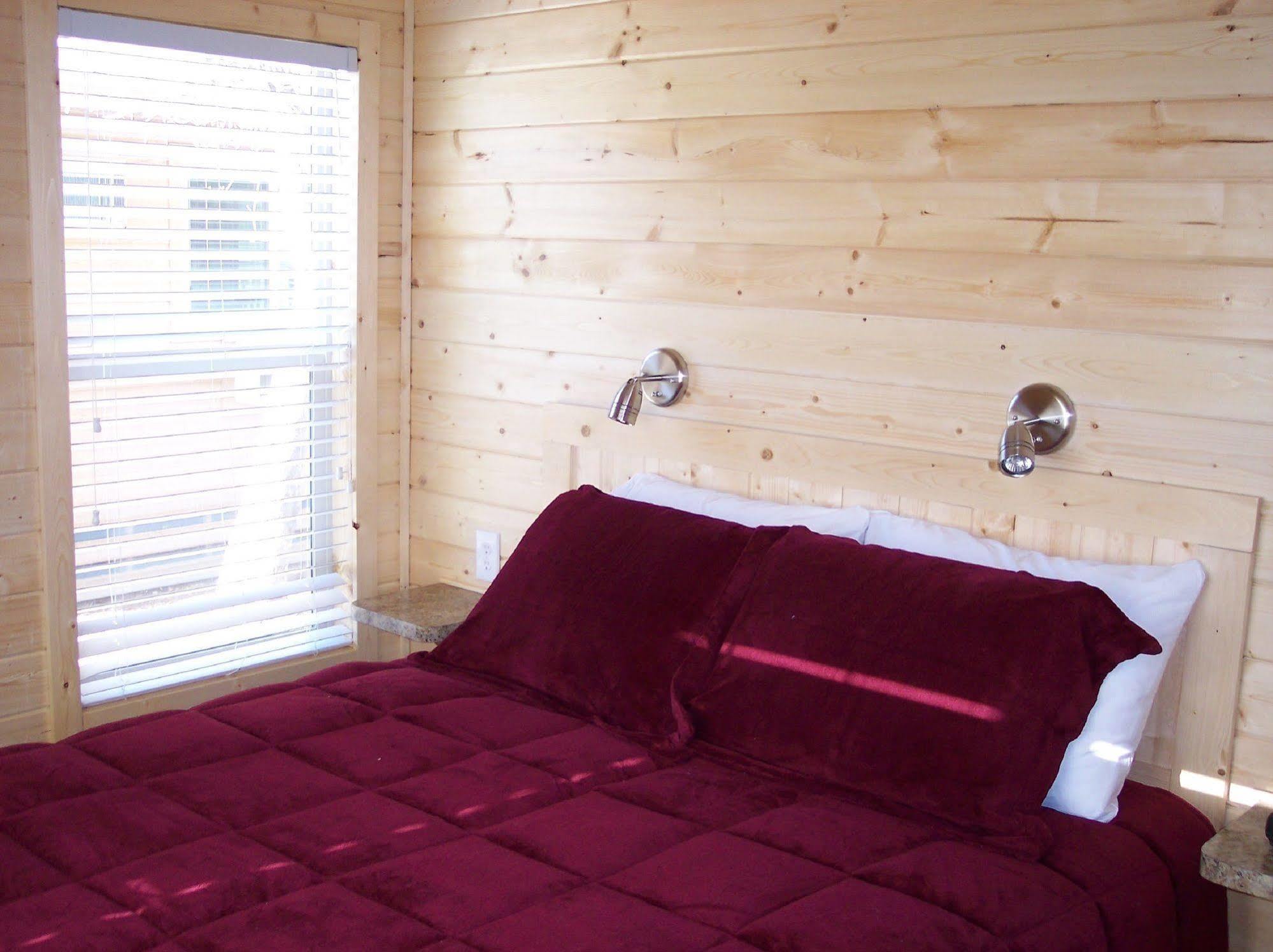 Rancho Oso Rv & Camping Resort Goleta Ngoại thất bức ảnh
